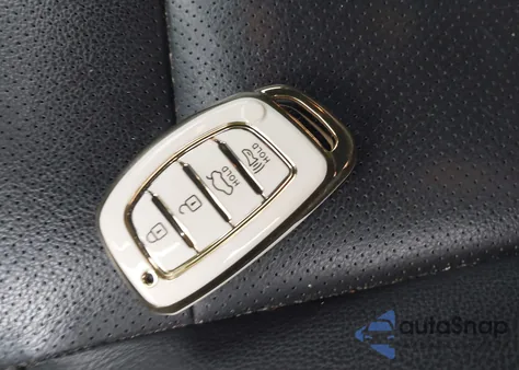 2018 Hyundai Elantra Sport z USA, uszkodzony, nr VIN KMHD04LB5JU683826